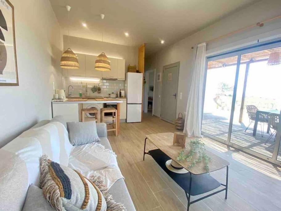 Boho Natural Beachfront Detached House Analipsis  Екстер'єр фото